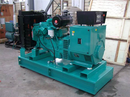 镇远200kw康明斯柴油发电机组图片 镇远200kw康明斯柴油发电机组图片
